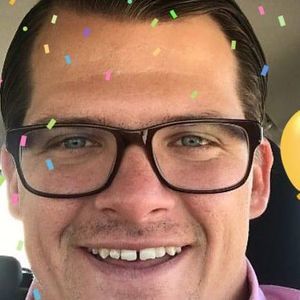 Meet your Posher, Travis